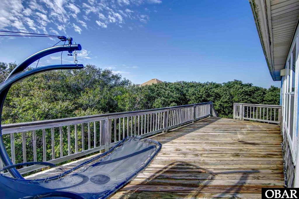 Image 17 of property listing at 41626 Starboard Drive Lot 1202, Avon, NC 27915