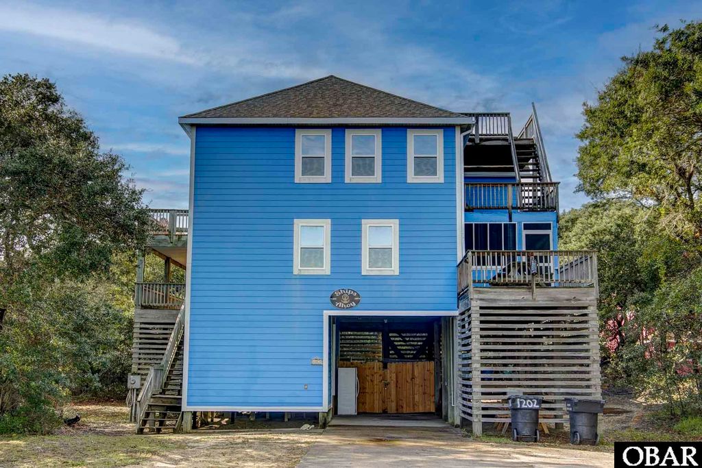 Image 35 of property listing at 41626 Starboard Drive Lot 1202, Avon, NC 27915