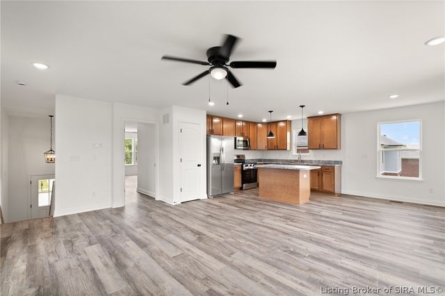 6409 Sunset Loop, Charlestown, IN 47111