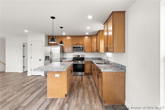 6409 Sunset Loop, Charlestown, IN 47111