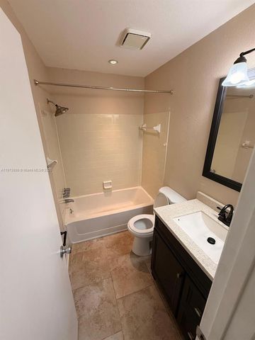 1301 SE Carrington Ct, Port St. Lucie, FL 34952