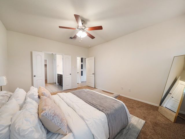 13206 Barrington Oaks Circle, Houston, TX 77044