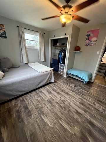 N10480 Queens Way, Necedah, WI 54646