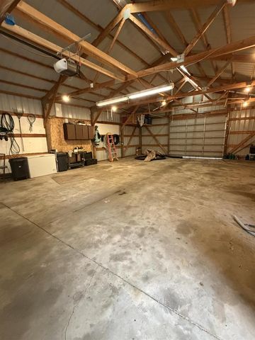 N10480 Queens Way, Necedah, WI 54646