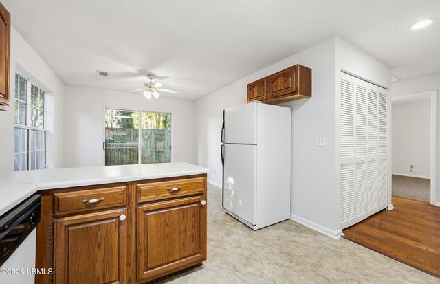 933 Oyster Cove Road, Beaufort, SC 29902