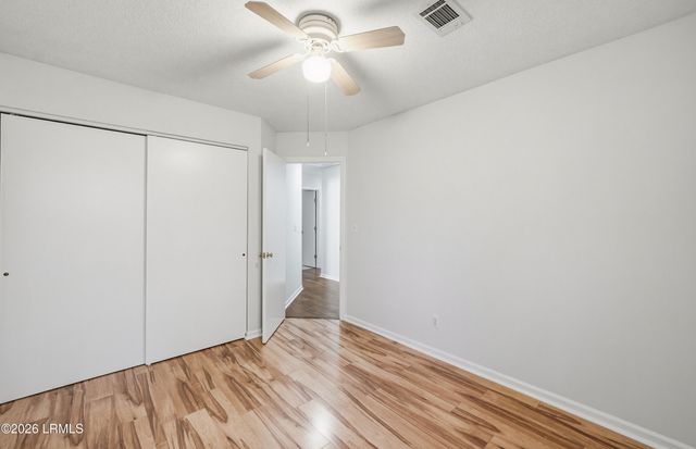 933 Oyster Cove Road, Beaufort, SC 29902