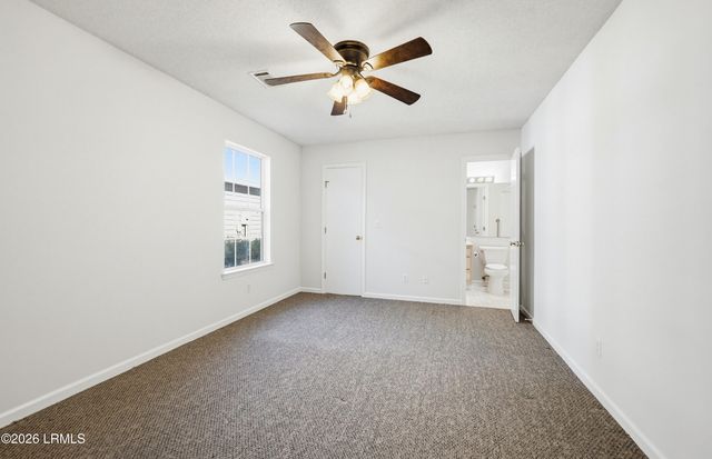 933 Oyster Cove Road, Beaufort, SC 29902