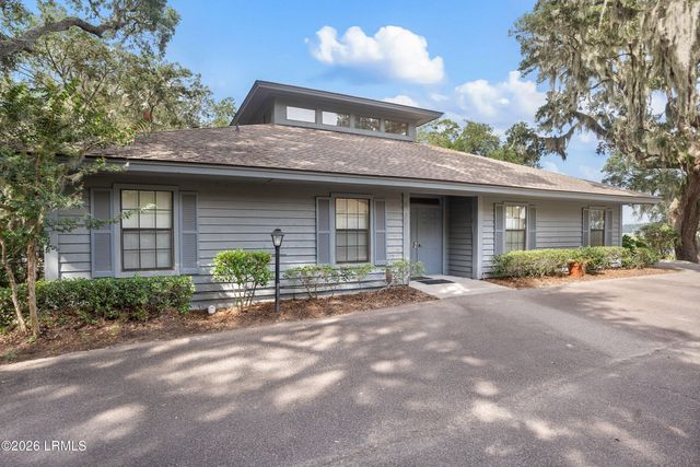 933 Oyster Cove Road, Beaufort, SC 29902