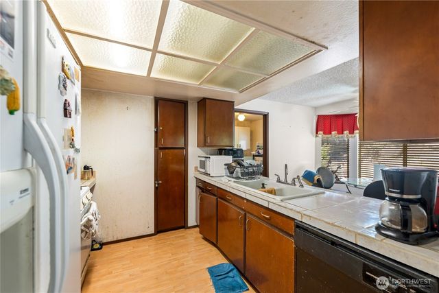 32416 29th Avenue SW, Federal Way, WA 98023