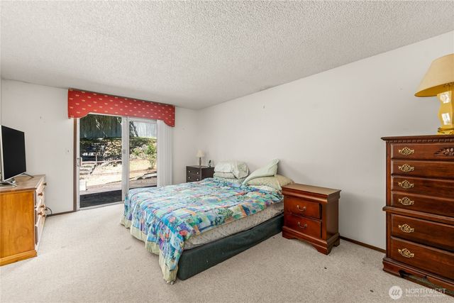 32416 29th Avenue SW, Federal Way, WA 98023
