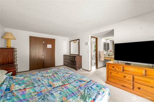 32416 29th Avenue SW, Federal Way, WA 98023