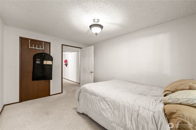 32416 29th Avenue SW, Federal Way, WA 98023