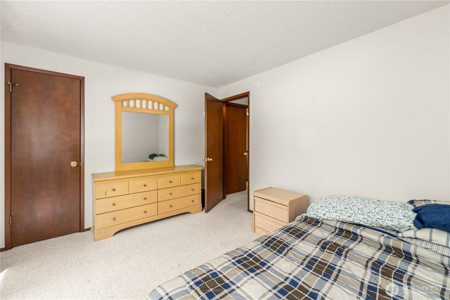 32416 29th Avenue SW, Federal Way, WA 98023