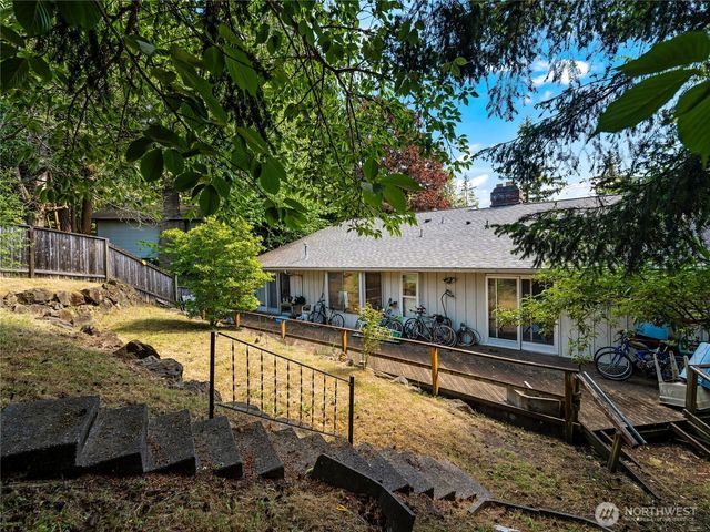 32416 29th Avenue SW, Federal Way, WA 98023