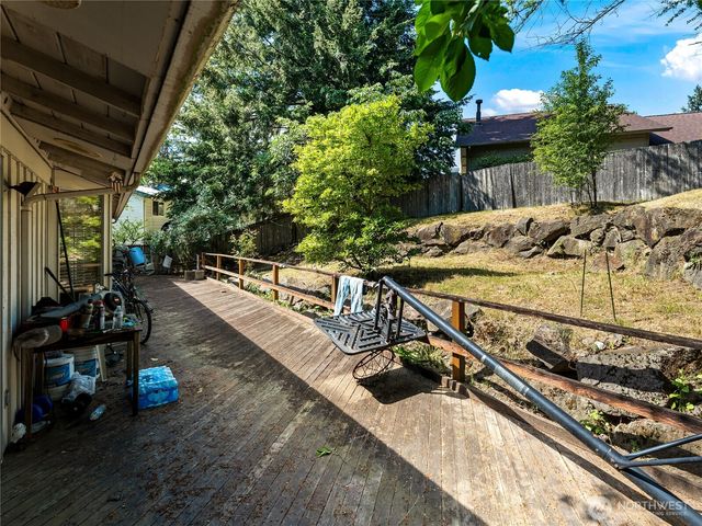 32416 29th Avenue SW, Federal Way, WA 98023