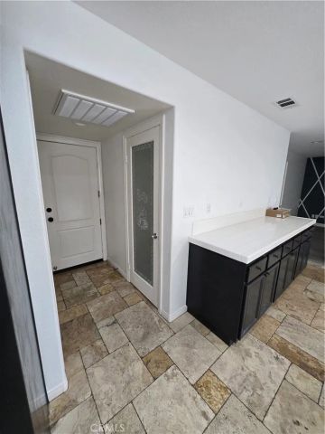 40643 Cartier, Murrieta, CA 92563