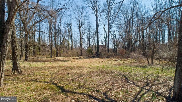 5911 TYLER RD, Deale, MD 20751