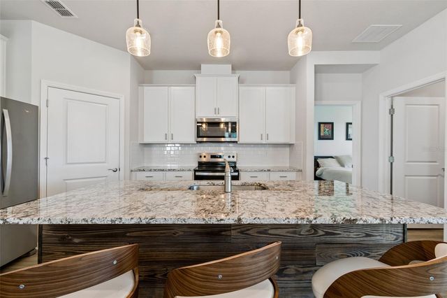 18122 BEACH RANCH TERRACE, Lakewood Ranch, FL 34211