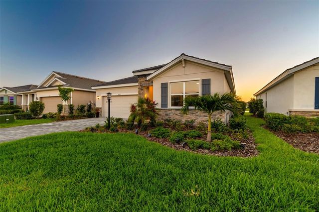 18122 BEACH RANCH TERRACE, Lakewood Ranch, FL 34211
