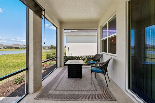 18122 BEACH RANCH TERRACE, Lakewood Ranch, FL 34211