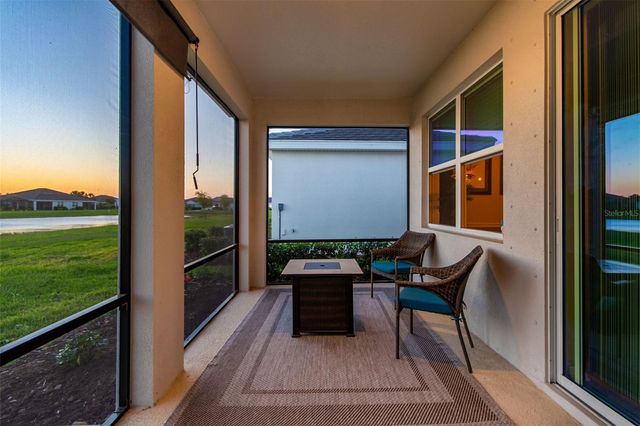 18122 BEACH RANCH TERRACE, Lakewood Ranch, FL 34211