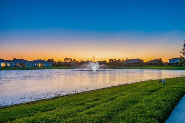 18122 BEACH RANCH TERRACE, Lakewood Ranch, FL 34211