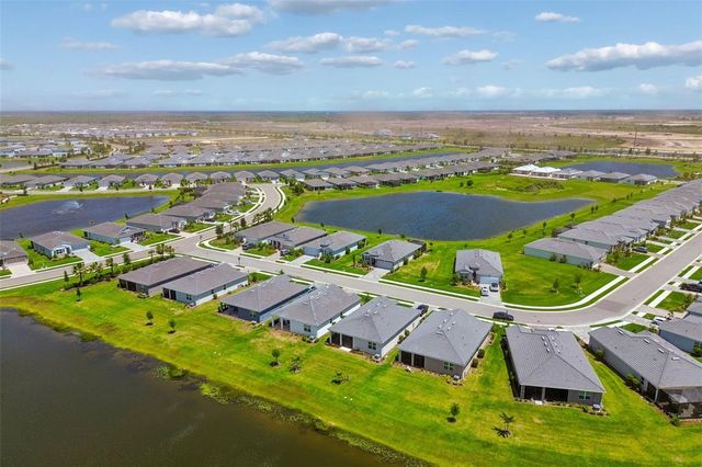 18122 BEACH RANCH TERRACE, Lakewood Ranch, FL 34211