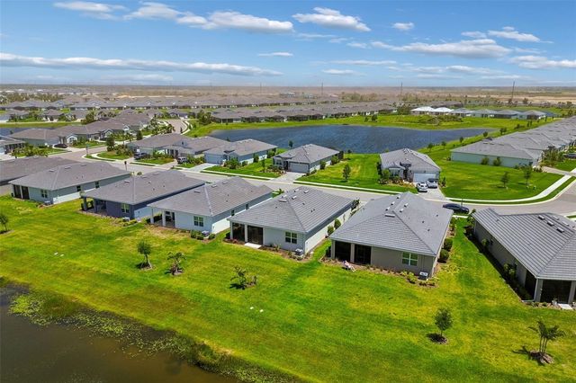 18122 BEACH RANCH TERRACE, Lakewood Ranch, FL 34211