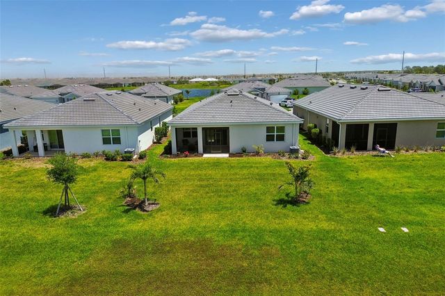 18122 BEACH RANCH TERRACE, Lakewood Ranch, FL 34211