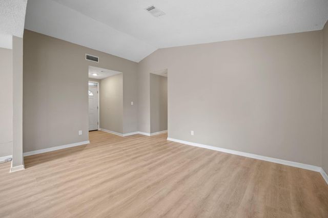 61 Beeson Avenue, Shepherd, TX 77371