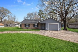 61 Beeson Avenue, Shepherd, TX 77371