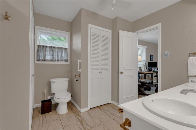 732 N Mckown Avenue, Sherman, TX 75092