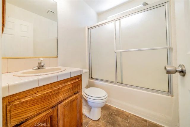 8417 Ailanthus, Phelan, CA 92371