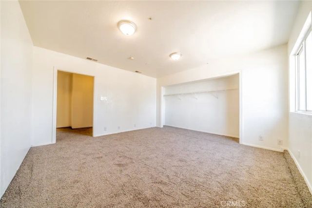 8417 Ailanthus, Phelan, CA 92371