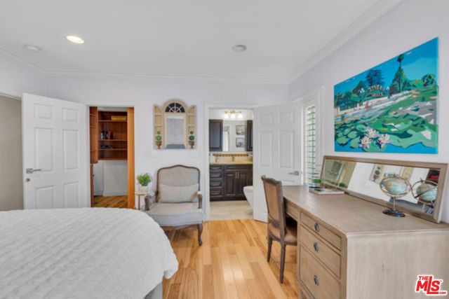 326 N Doheny Drive, Beverly Hills, CA 90211
