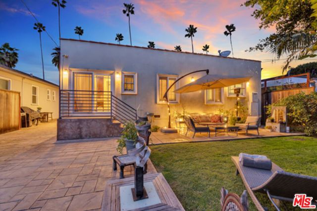 326 N Doheny Drive, Beverly Hills, CA 90211