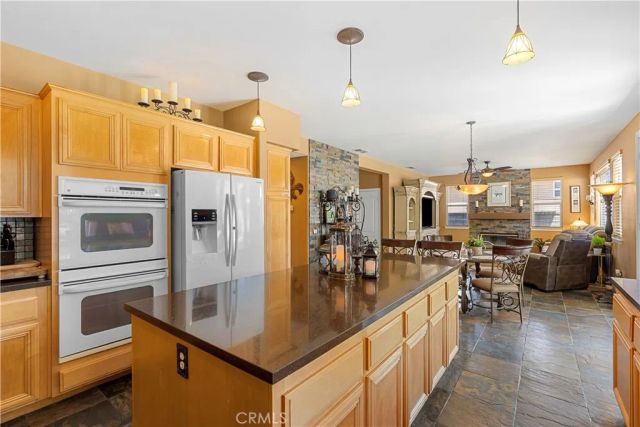 21124 Cross Creek Drive, Saugus, CA 91350