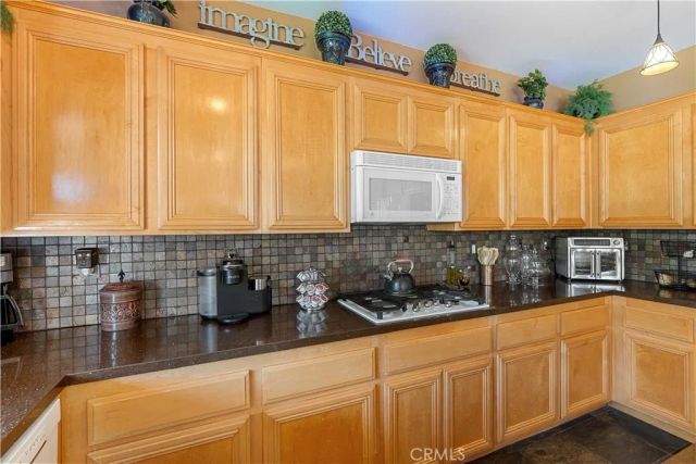 21124 Cross Creek Drive, Saugus, CA 91350