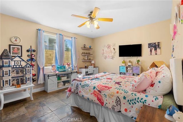 21124 Cross Creek Drive, Saugus, CA 91350