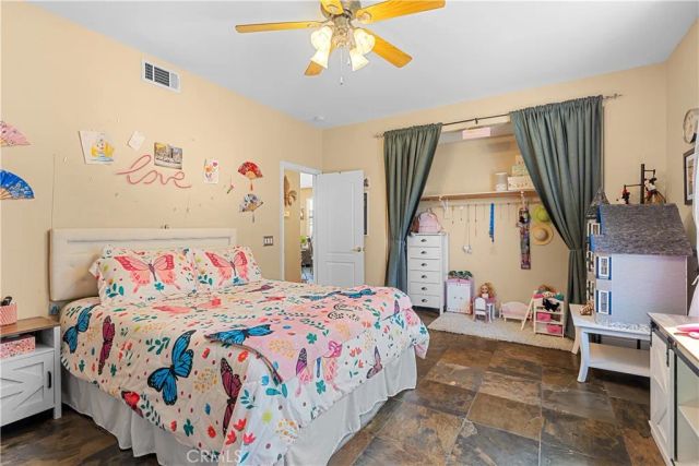 21124 Cross Creek Drive, Saugus, CA 91350