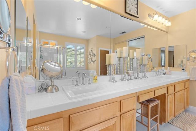 21124 Cross Creek Drive, Saugus, CA 91350