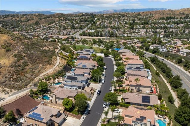 21124 Cross Creek Drive, Saugus, CA 91350