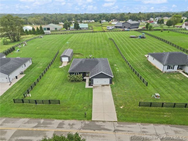 8217 Salem Church Road, Charlestown, IN 47111