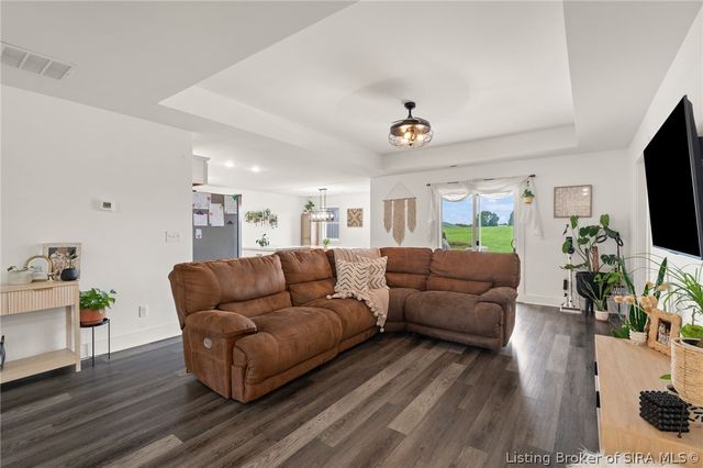 8217 Salem Church Road, Charlestown, IN 47111