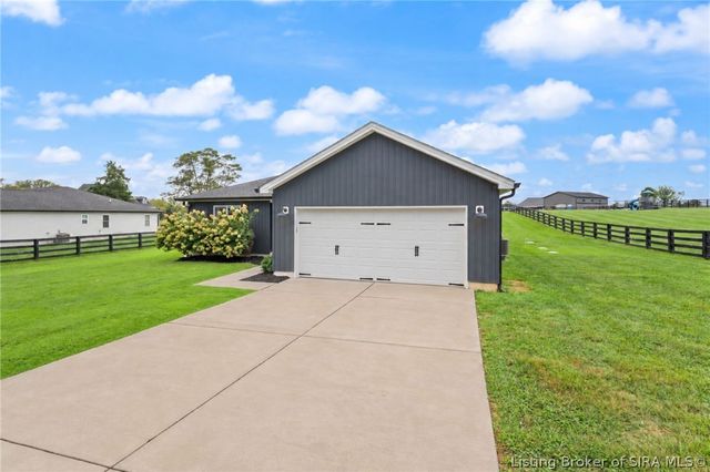 8217 Salem Church Road, Charlestown, IN 47111