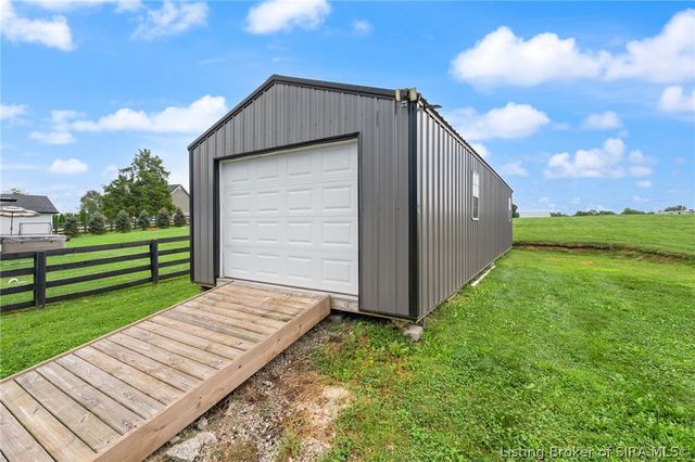 8217 Salem Church Road, Charlestown, IN 47111