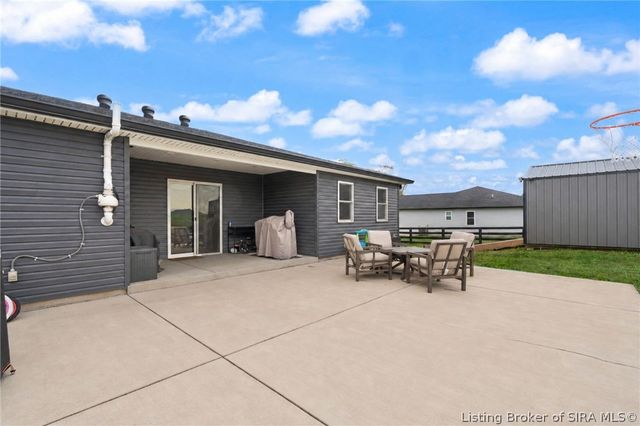 8217 Salem Church Road, Charlestown, IN 47111