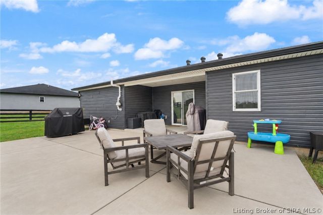 8217 Salem Church Road, Charlestown, IN 47111