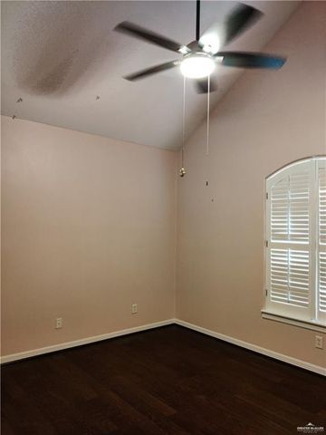2516 Sequoia Drive, Mission, TX 78572