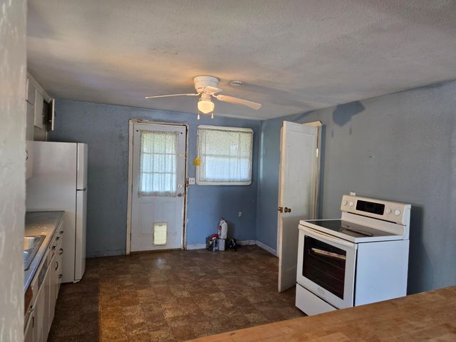 133 5th St, Galt, CA 95632